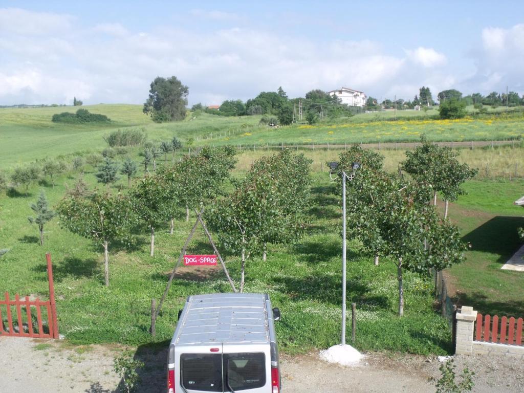 Agriturismo Zugarelli อันกุยลารา ซาบาเซีย ภายนอก รูปภาพ