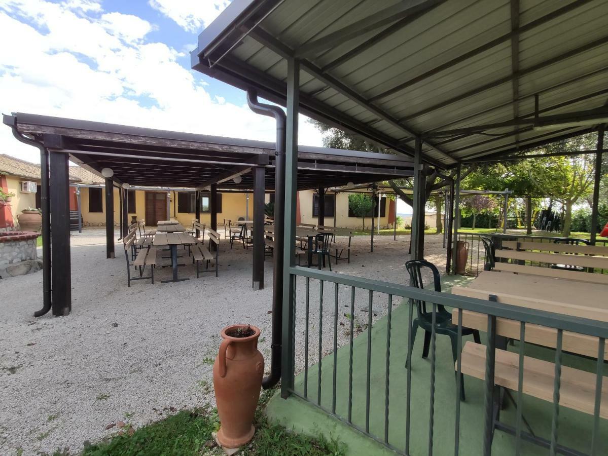 Agriturismo Zugarelli อันกุยลารา ซาบาเซีย ภายนอก รูปภาพ